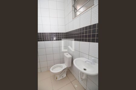 Banheiro de kitnet/studio para alugar com 1 quarto, 25m² em Vila Hebe, São Paulo