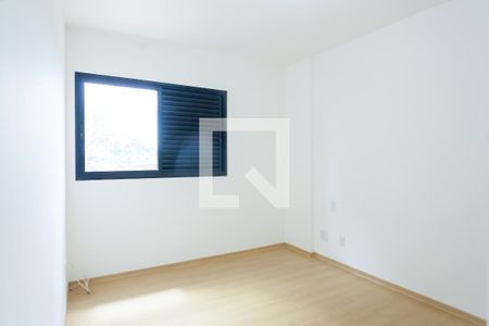 Apartamento para alugar com 87m², 3 quartos e 2 vagassuite