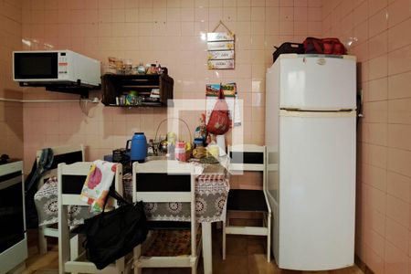 Casa à venda com 124m², 3 quartos e 1 vaga Casa à venda com 124m², 3 quartos e 1 vagaCozinha