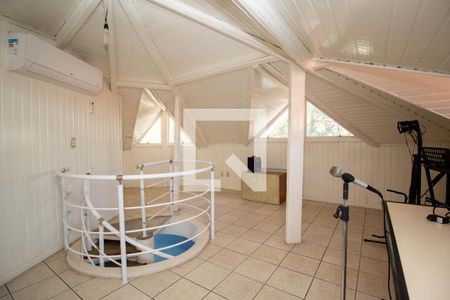 Casa à venda com 450m², 4 quartos e 4 vagasSótão