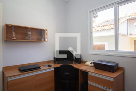 Casa à venda com 450m², 4 quartos e 4 vagasQuarto 2 - Suíte 2 