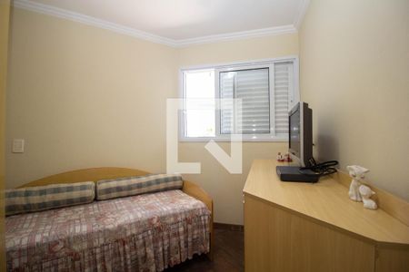 Casa à venda com 450m², 4 quartos e 4 vagasQuarto de Serviço