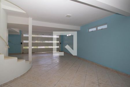 Casa à venda com 450m², 4 quartos e 4 vagasGaragem 