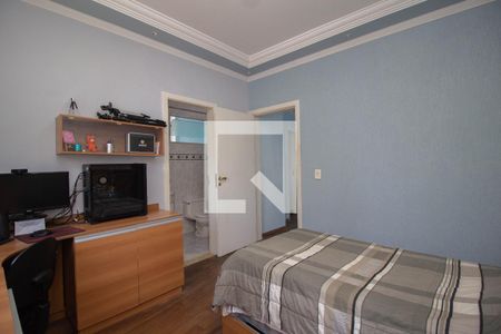 Casa à venda com 450m², 4 quartos e 4 vagasQuarto 1 - Suíte 1