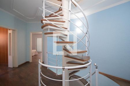 Casa à venda com 450m², 4 quartos e 4 vagasHall 