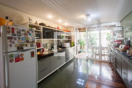 Casa para alugar com 180m², 3 quartos e 1 vagaCozinha