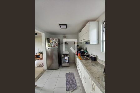 Apartamento à venda com 85m², 3 quartos e 2 vagasCozinha