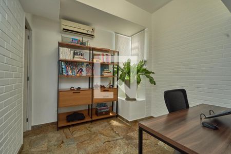 Apartamento à venda com 149m², 4 quartos e 1 vagaQuarto Revertido