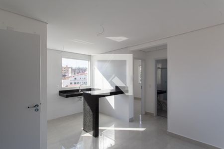 Sala  de apartamento à venda com 3 quartos, 94m² em Indians, Belo Horizonte