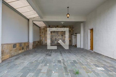 Casa à venda com 600m², 5 quartos e 4 vagasGaragem