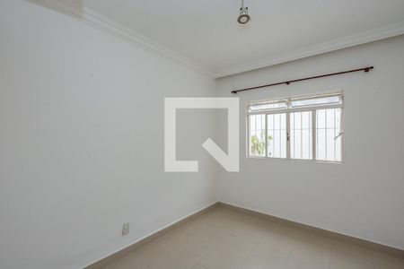 Casa à venda com 600m², 5 quartos e 4 vagasQuarto 3
