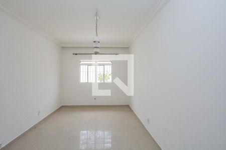 Casa à venda com 600m², 5 quartos e 4 vagasSuíte