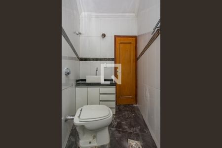 Casa à venda com 600m², 5 quartos e 4 vagasBanheiro da Suíte