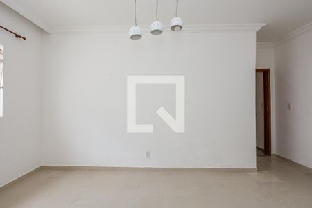 Casa à venda com 600m², 5 quartos e 4 vagasSuíte