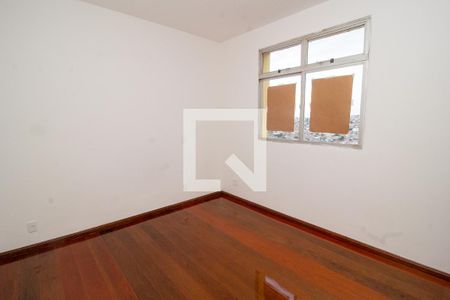 Apartamento à venda com 95m², 3 quartos e 2 vagasQuarto