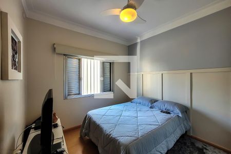 Quarto 1 de casa à venda com 4 quartos, 250m² em Vila Deodoro, São Paulo