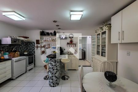 Casa à venda com 250m², 4 quartos e 3 vagasCozinha/Copa