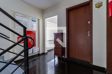 Apartamento à venda com 182m², 3 quartos e 2 vagasEntrada