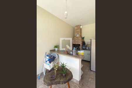 Casa de condomínio à venda com 462m², 4 quartos e 4 vagasChurrasqueira