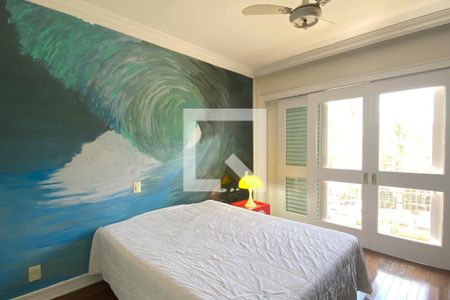 Casa de condomínio à venda com 462m², 4 quartos e 4 vagasSuíte 2