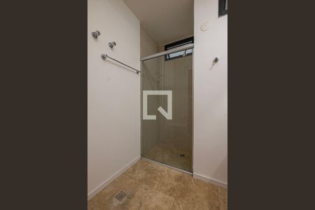 Apartamento para alugar com 300m², 4 quartos e 3 vagas Apartamento para alugar com 300m², 4 quartos e 3 vagasBanheiro