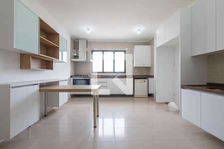 Apartamento para alugar com 300m², 4 quartos e 3 vagas Apartamento para alugar com 300m², 4 quartos e 3 vagasCozinha