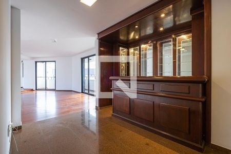 Apartamento para alugar com 300m², 4 quartos e 3 vagas Apartamento para alugar com 300m², 4 quartos e 3 vagasSala - Hall de entrada