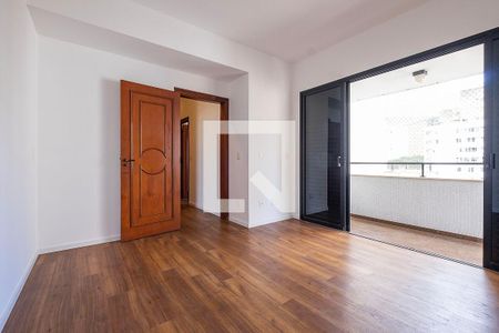Apartamento para alugar com 300m², 4 quartos e 3 vagas Apartamento para alugar com 300m², 4 quartos e 3 vagasQuarto 3