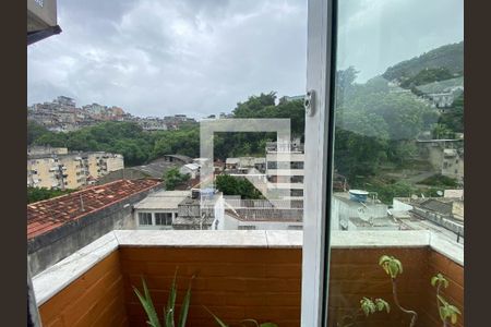 Apartamento à venda com 56m², 1 quarto e sem vagaVaranda do quarto 