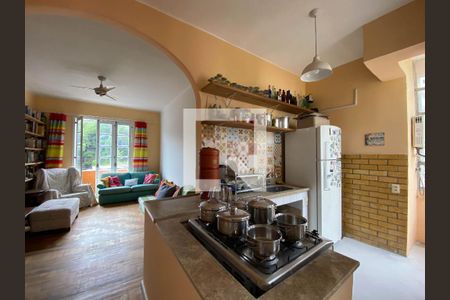 Apartamento à venda com 56m², 1 quarto e sem vagaCozinha