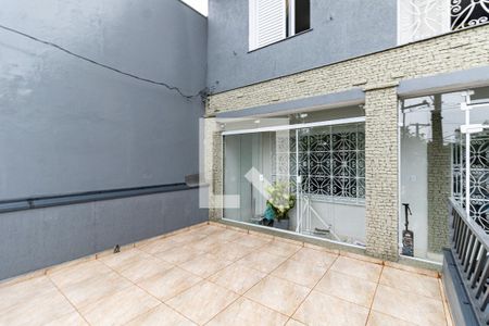 Casa à venda com 201m², 4 quartos e 3 vagas Casa à venda com 201m², 4 quartos e 3 vagasÁrea externa