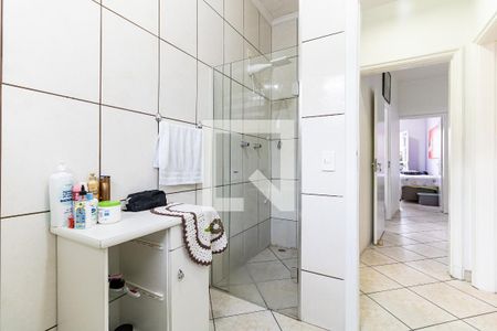Casa à venda com 201m², 4 quartos e 3 vagas Casa à venda com 201m², 4 quartos e 3 vagasBanheiro Social