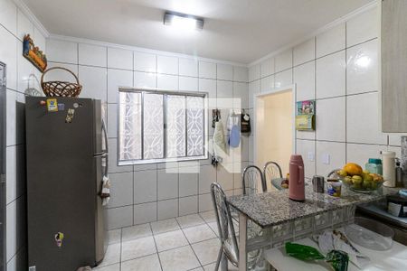 Casa à venda com 201m², 4 quartos e 3 vagas Casa à venda com 201m², 4 quartos e 3 vagasCozinha