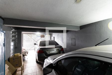 Casa à venda com 201m², 4 quartos e 3 vagas Casa à venda com 201m², 4 quartos e 3 vagasGaragem