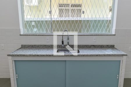 Casa à venda com 160m², 2 quartos e 2 vagasCozinha