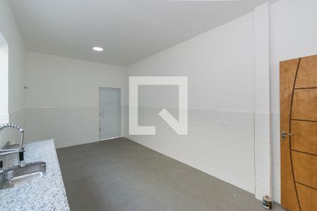 Casa à venda com 160m², 2 quartos e 2 vagasCozinha