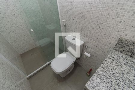 Casa à venda com 160m², 2 quartos e 2 vagasBanheiro
