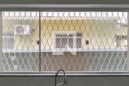 Casa à venda com 160m², 2 quartos e 2 vagasVista