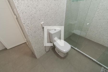 Casa à venda com 160m², 2 quartos e 2 vagasBanheiro Social 