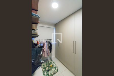 Casa de condomínio para alugar com 400m², 3 quartos e 2 vagasQuarto de Serviço