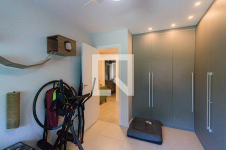 Casa de condomínio para alugar com 400m², 3 quartos e 2 vagasQuarto 2