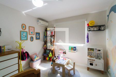 Casa de condomínio para alugar com 400m², 3 quartos e 2 vagasQuarto 1