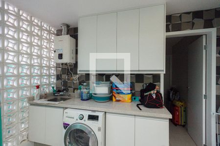 Casa de condomínio para alugar com 400m², 3 quartos e 2 vagasÁrea de Serviço