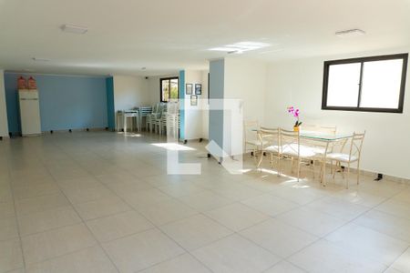 Apartamento para alugar com 41m², 1 quarto e sem vaga Apartamento para alugar com 41m², 1 quarto e sem vagaÁrea comum - Salão de festas