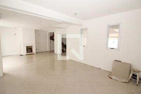 Sala de casa à venda com 3 quartos, 250m² em Ipanema, Porto Alegre