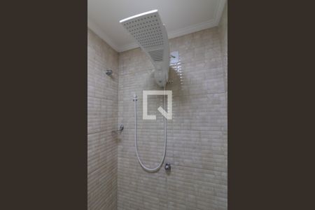 Casa para alugar com 130m², 3 quartos e 2 vagasBanheiro Social 1