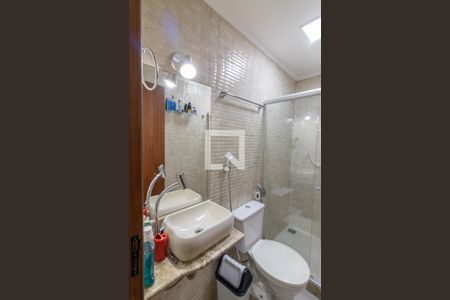 Casa para alugar com 130m², 3 quartos e 2 vagasBanheiro Social 1