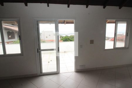 Casa de condomínio à venda com 250m², 3 quartos e 2 vagasVista do Sótão