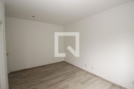 Casa de condomínio à venda com 250m², 3 quartos e 2 vagasSuíte 2