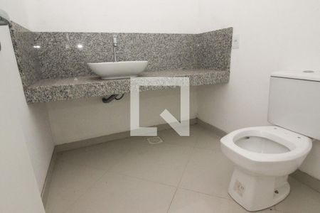 Lavabo de casa de condomínio à venda com 3 quartos, 250m² em Ipanema, Porto Alegre